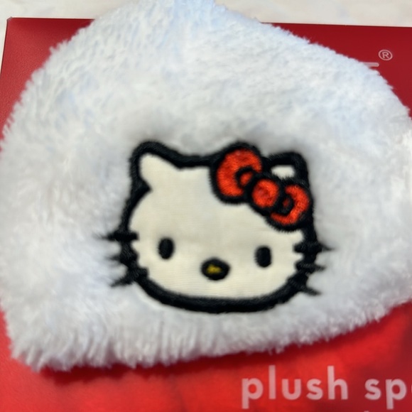 NWT The Crème Shop Hello Kitty Plush Spa Headband - Picture 5 of 6